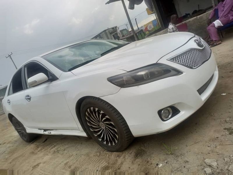 Thumbnail 4 of 2010 Toyota Camry